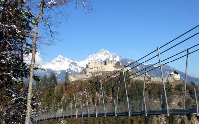 Highline 179 - Hängebrücke im Tibetstyle