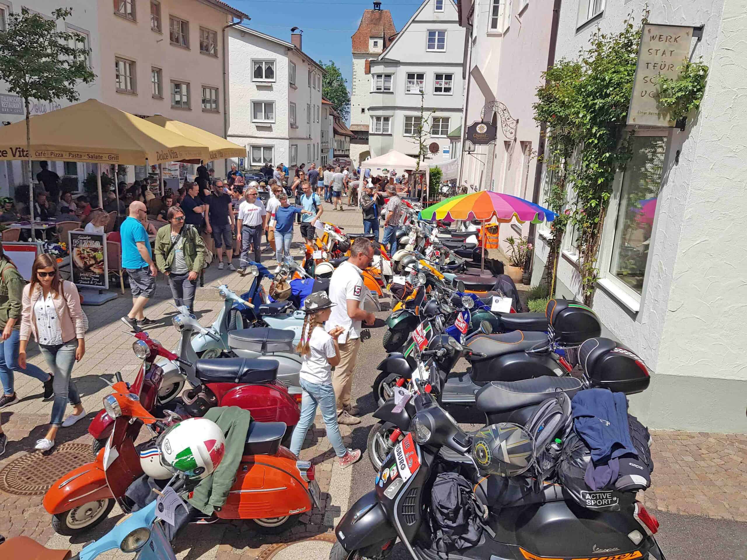 Vespa_erstes_Treffen__Espantorstra__e_72 Iss was Du willst - ein grossartiger Tag !
