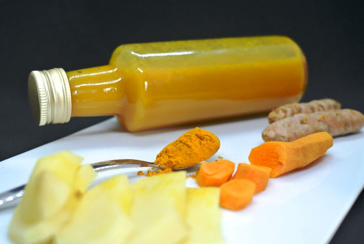 Ingwer-Kurkuma-Shot Sirup: schnelle Geschenke aus der Küche