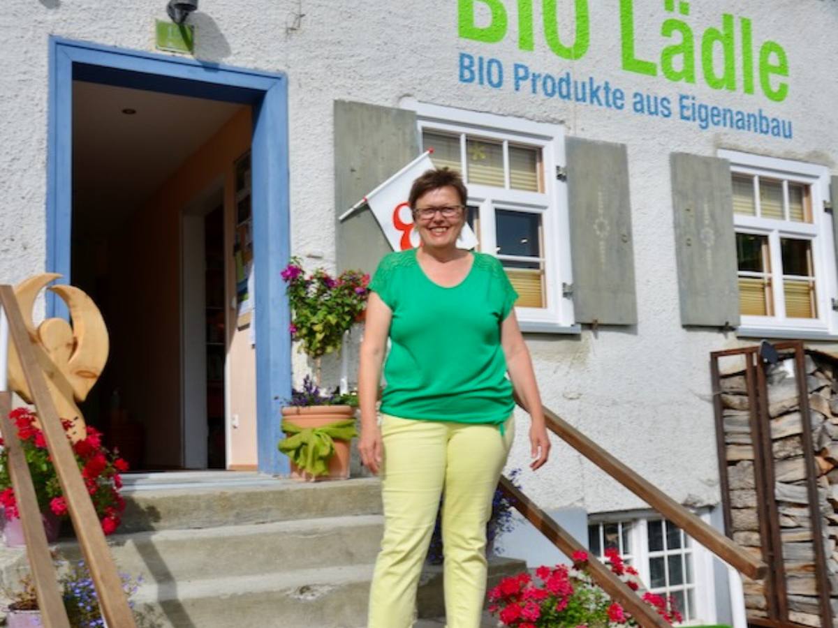Am Biolädele der Oberen Mühle Wertach