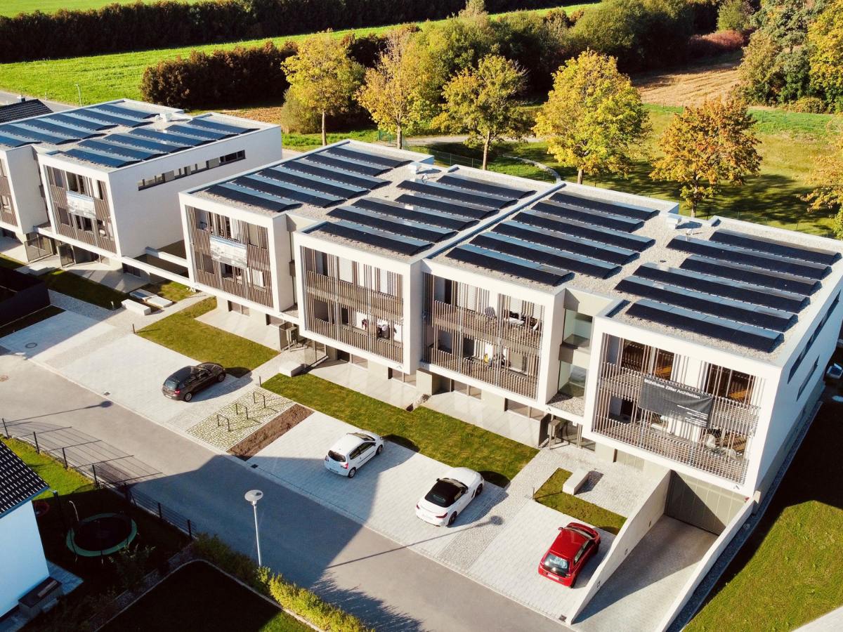Ökologisch wohnen in Leutkirch: das Projekt  "Haus 2020" mit Massiv Holz Mauern