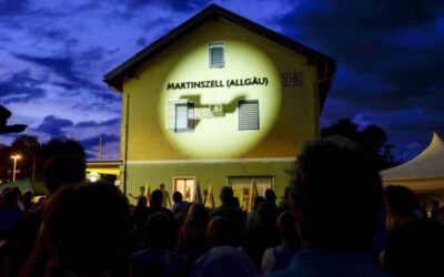 Eine Initiative verwandelt den alten Bahnhof MArtinszell-Oberdorf wird zum Dorfmittelpunk